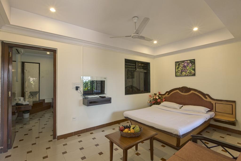 Shreyas Hotel ماهاباليشوار الغرفة الصورة