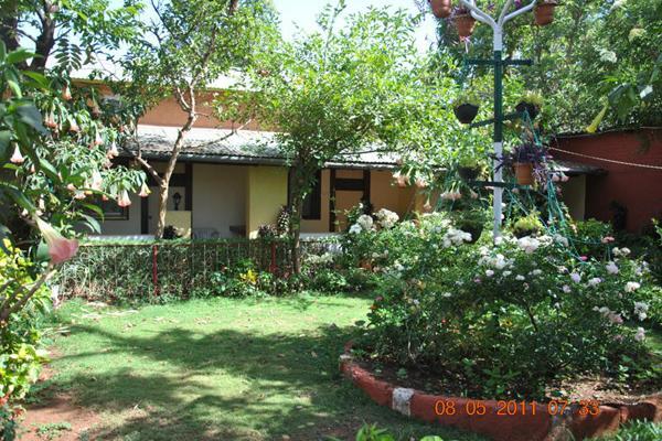 Shreyas Hotel ماهاباليشوار المظهر الخارجي الصورة